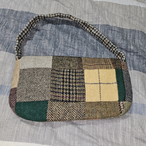Hanna hats of Donegal patchwork tweed bag - Picture 2 of 6